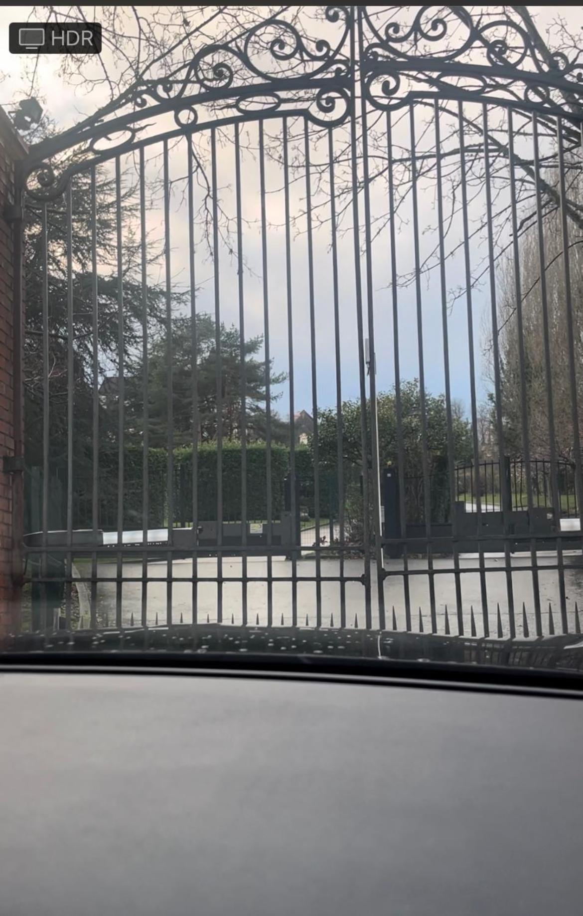 Un Appartement Dans Un Chateau Deauville Exterior photo