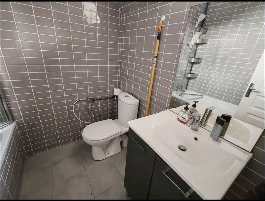 Un Appartement Dans Un Chateau Deauville Exterior photo